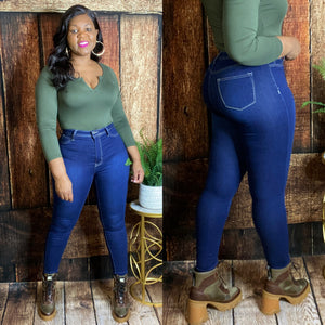 "BASIC BLUES" Skinny Jeans - JAS Boutique 