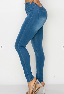 "BASIC BLUES" Skinny Jeans - JAS Boutique 