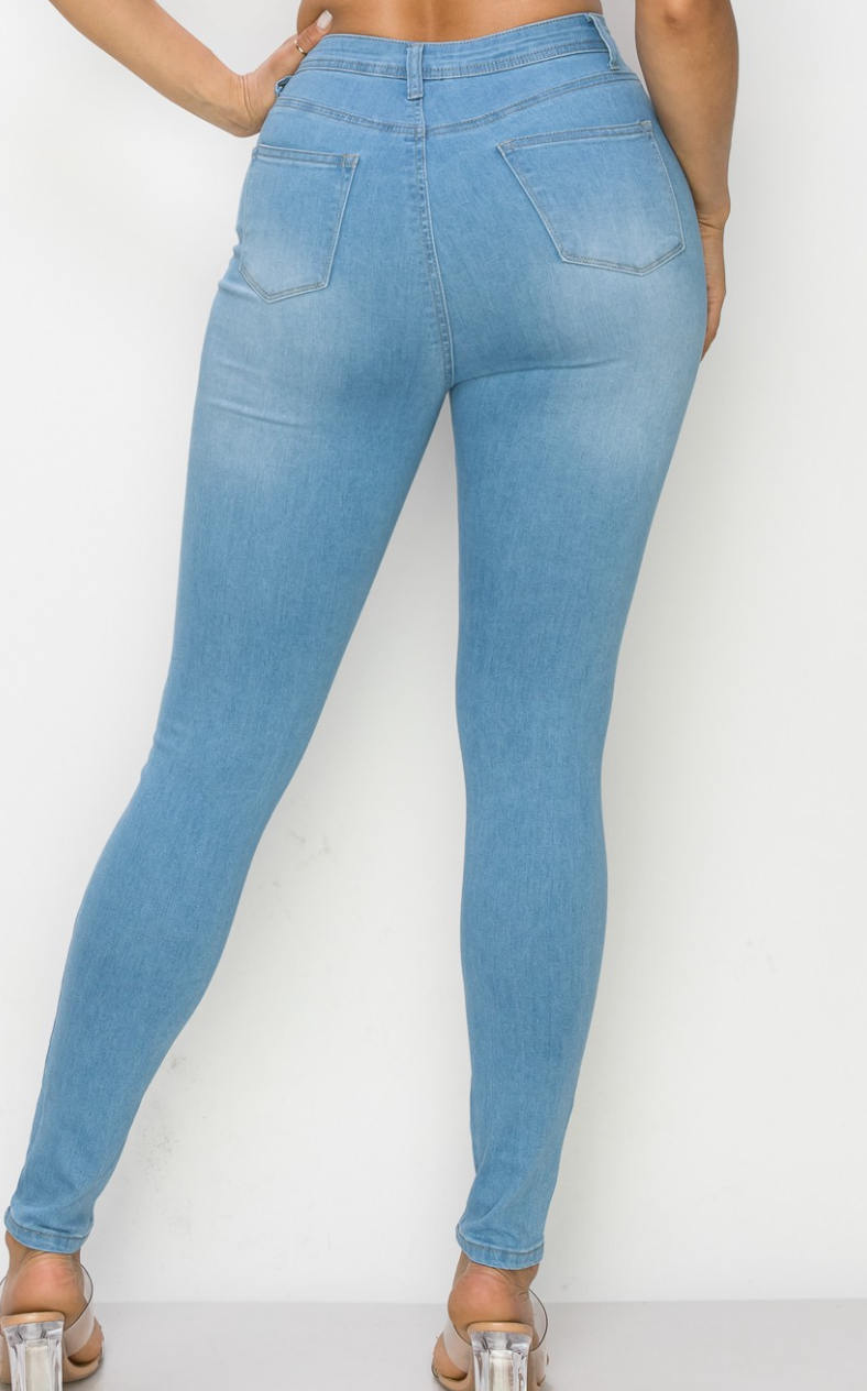 "BASIC BLUES" Skinny Jeans - JAS Boutique 